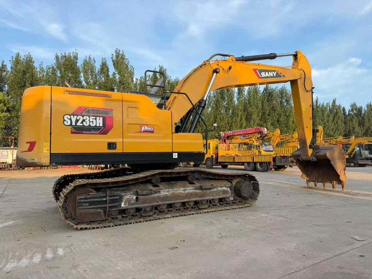 Buy Sany SY235H Used Excavator / 1