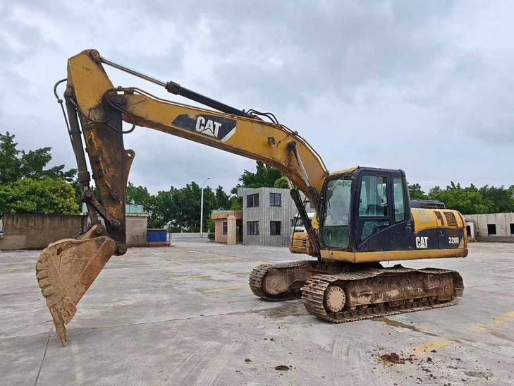 Buy Caterpillar 320D Used Excavator / 1