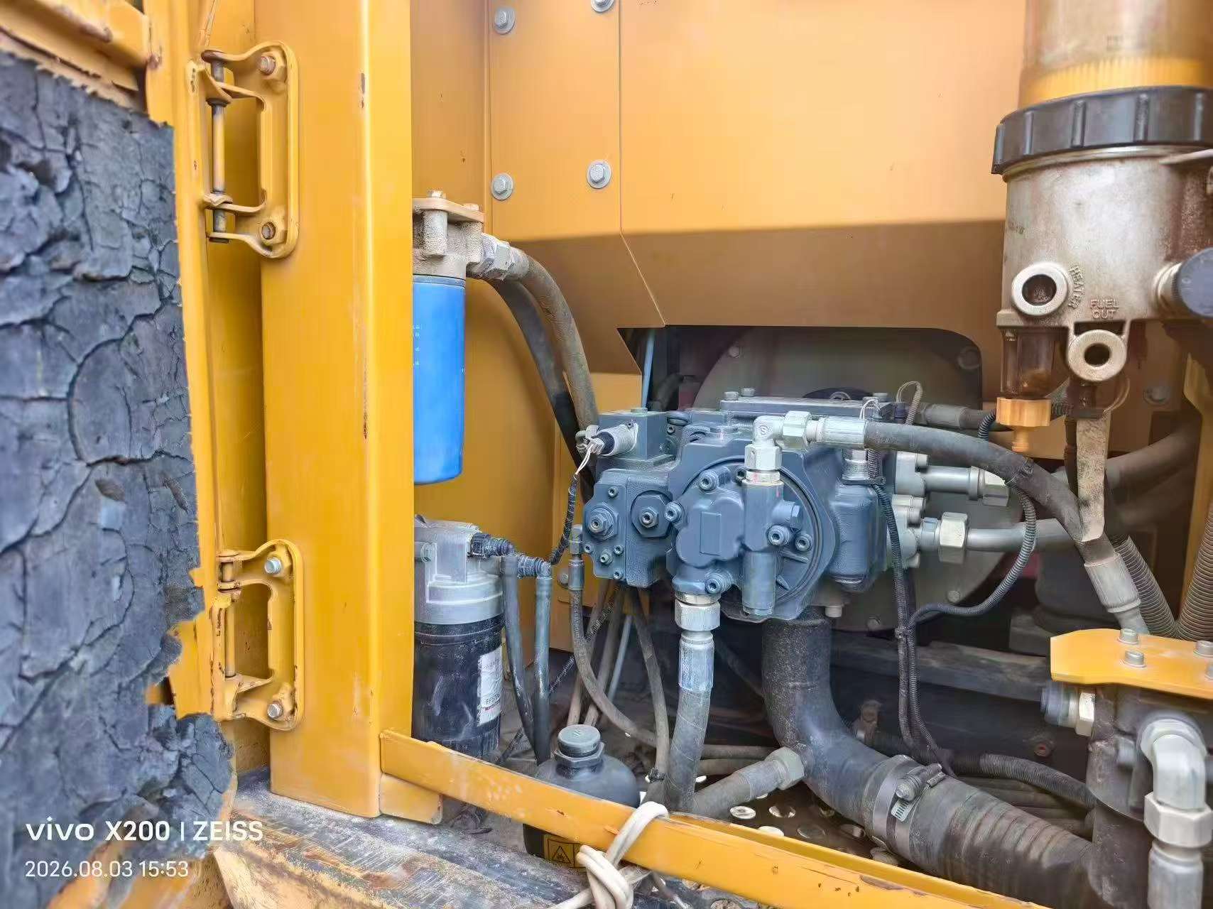 Buy XCMG XE135B Used Excavator / 4