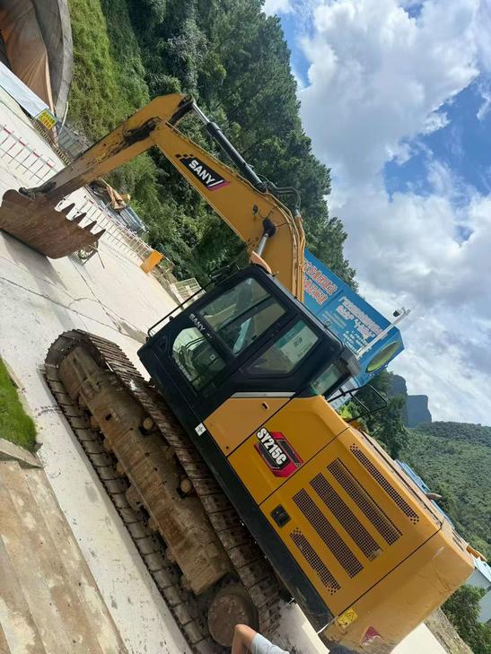 Buy Sany SY215C Used Excavator / 1