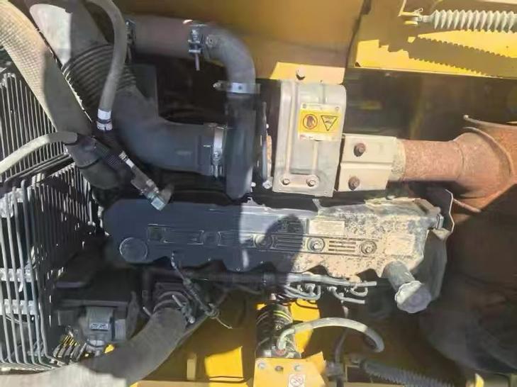 Buy Komatsu PC200 Used Excavator / 1