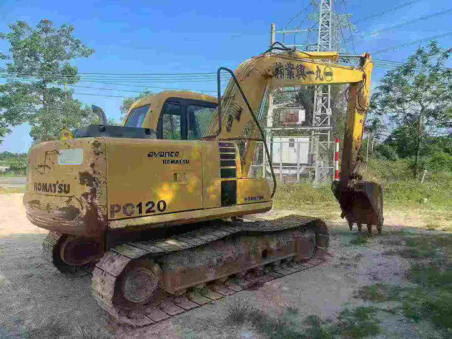 Buy Komatsu PC120-6E Used Excavator / 1