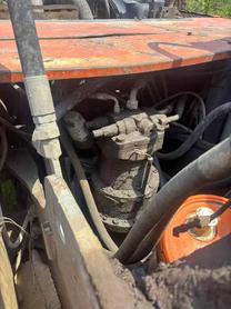 Buy Hitachi EX200-5 Used Excavator / 4 Buy Hitachi EX200-5 Used Excavator / 4