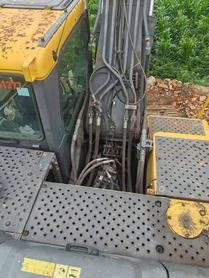 Buy Volvo EC200 Used Excavator / 9 Buy Volvo EC200 Used Excavator / 9