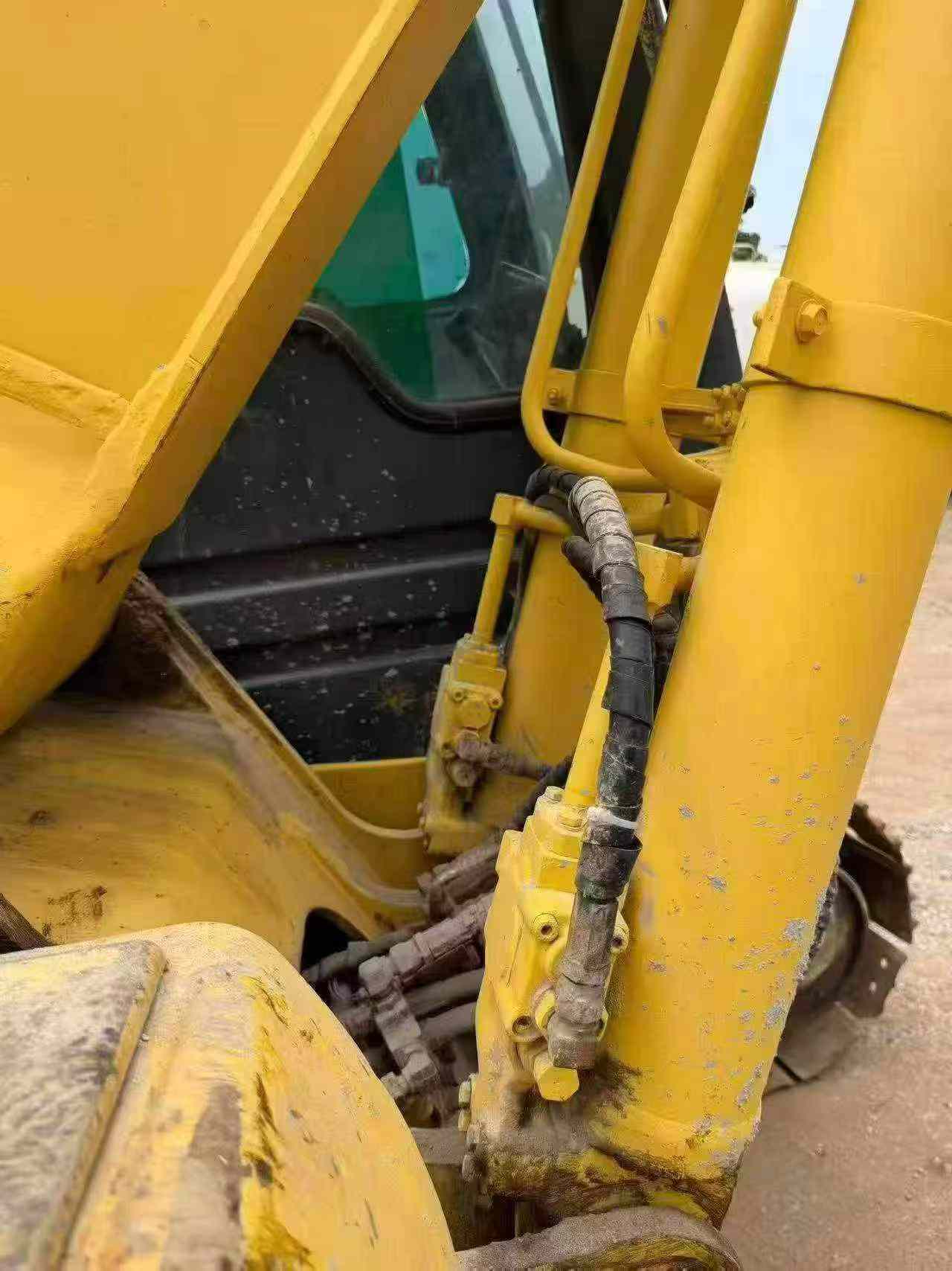 Buy Komatsu PC120 Used Excavator / 4 Buy Komatsu PC120 Used Excavator / 4