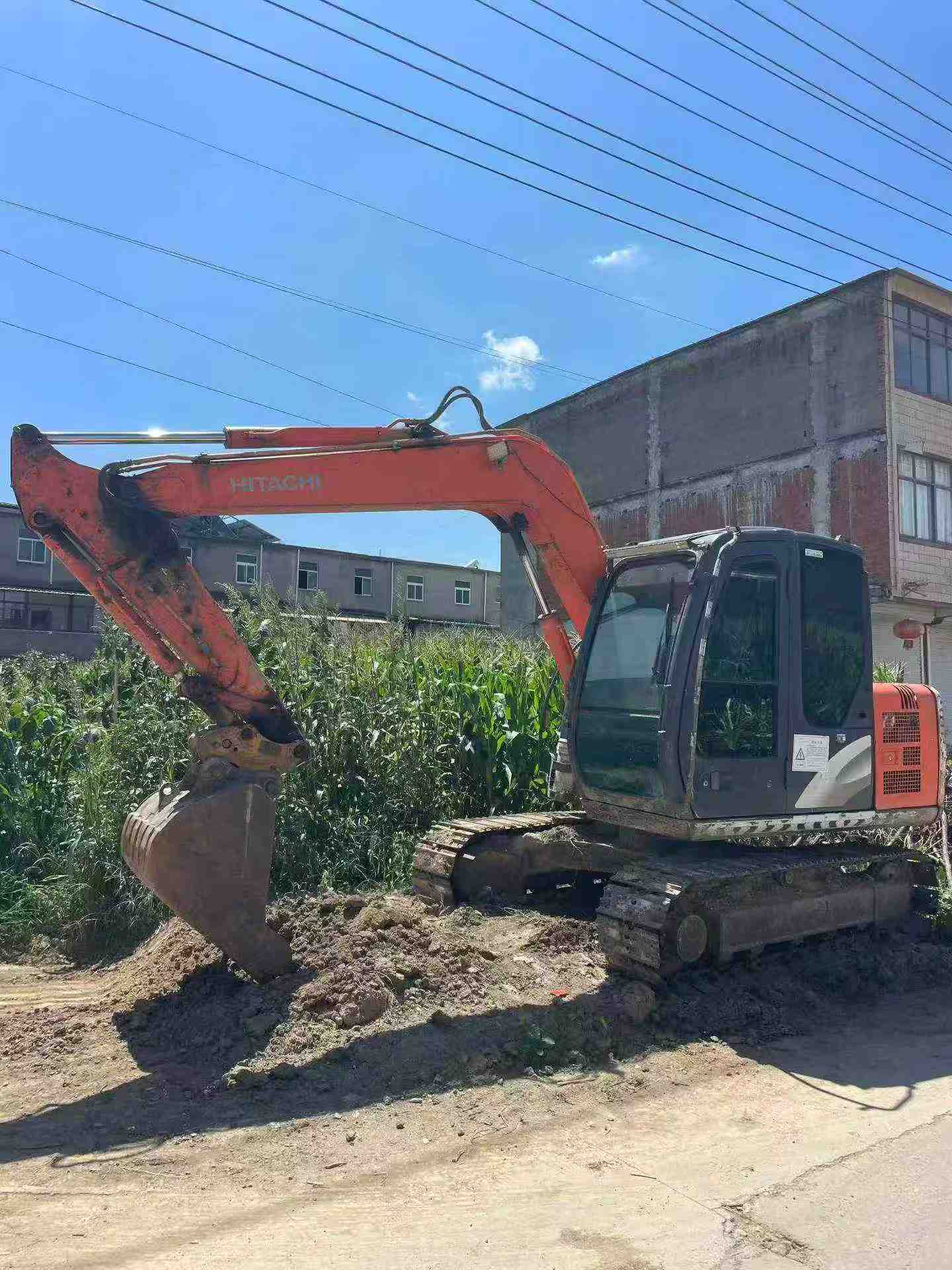 Buy Hitachi EX70 Used Excavator / 1
