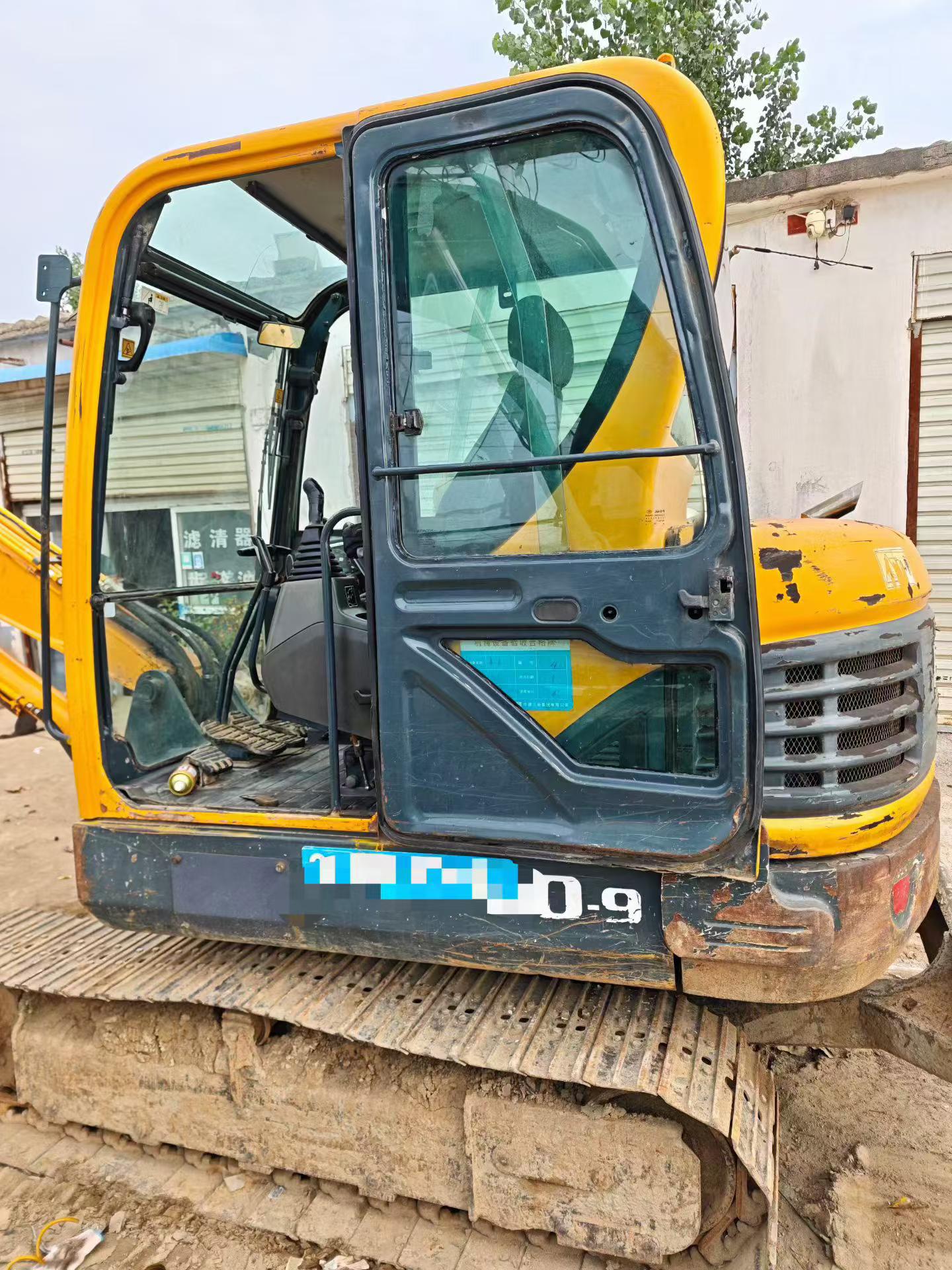Buy Hyundai R60-9 Used Excavator / 4