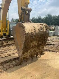 Buy Sumitomo SH360-5 Used Excavator / 4 Buy Sumitomo SH360-5 Used Excavator / 4