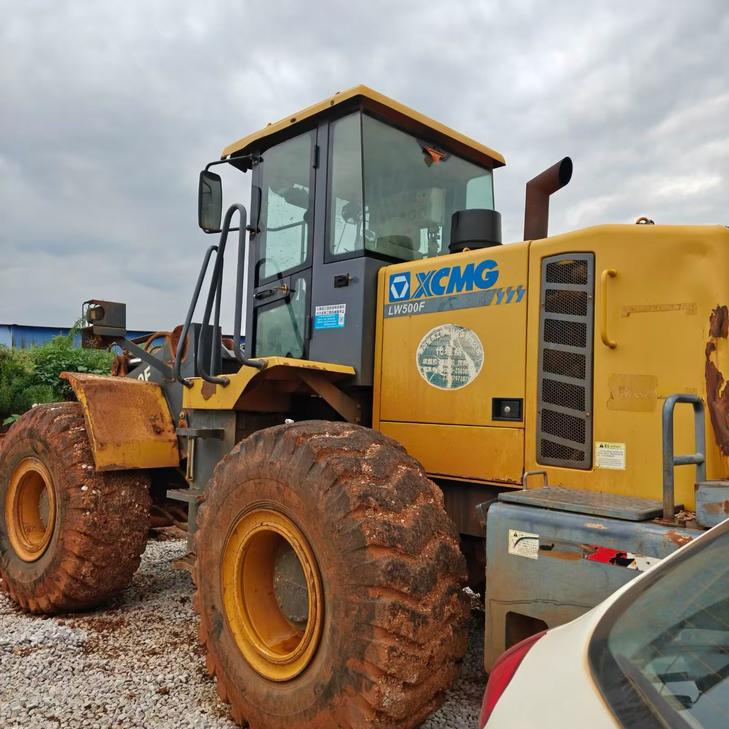 Buy XCMG XE500C Used Excavator / 1