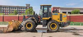 Buy XCMG LW500FV Used Loader / 2 Buy XCMG LW500FV Used Loader / 2