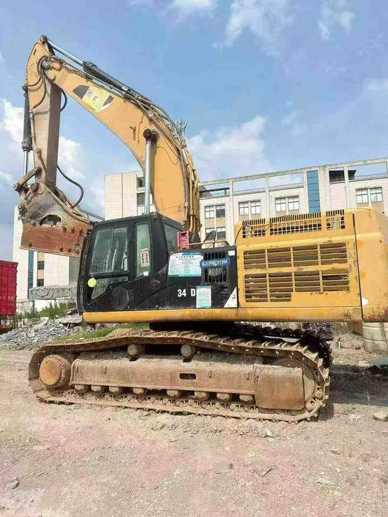 Buy Caterpillar 349E Used Excavator / 1