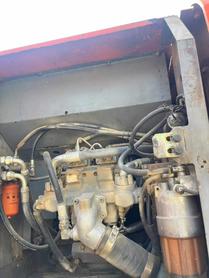 Buy Hitachi EX200-3 Used Excavator / 7 Buy Hitachi EX200-3 Used Excavator / 7