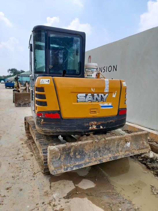 Buy Sany SY60 Used Excavator / 1