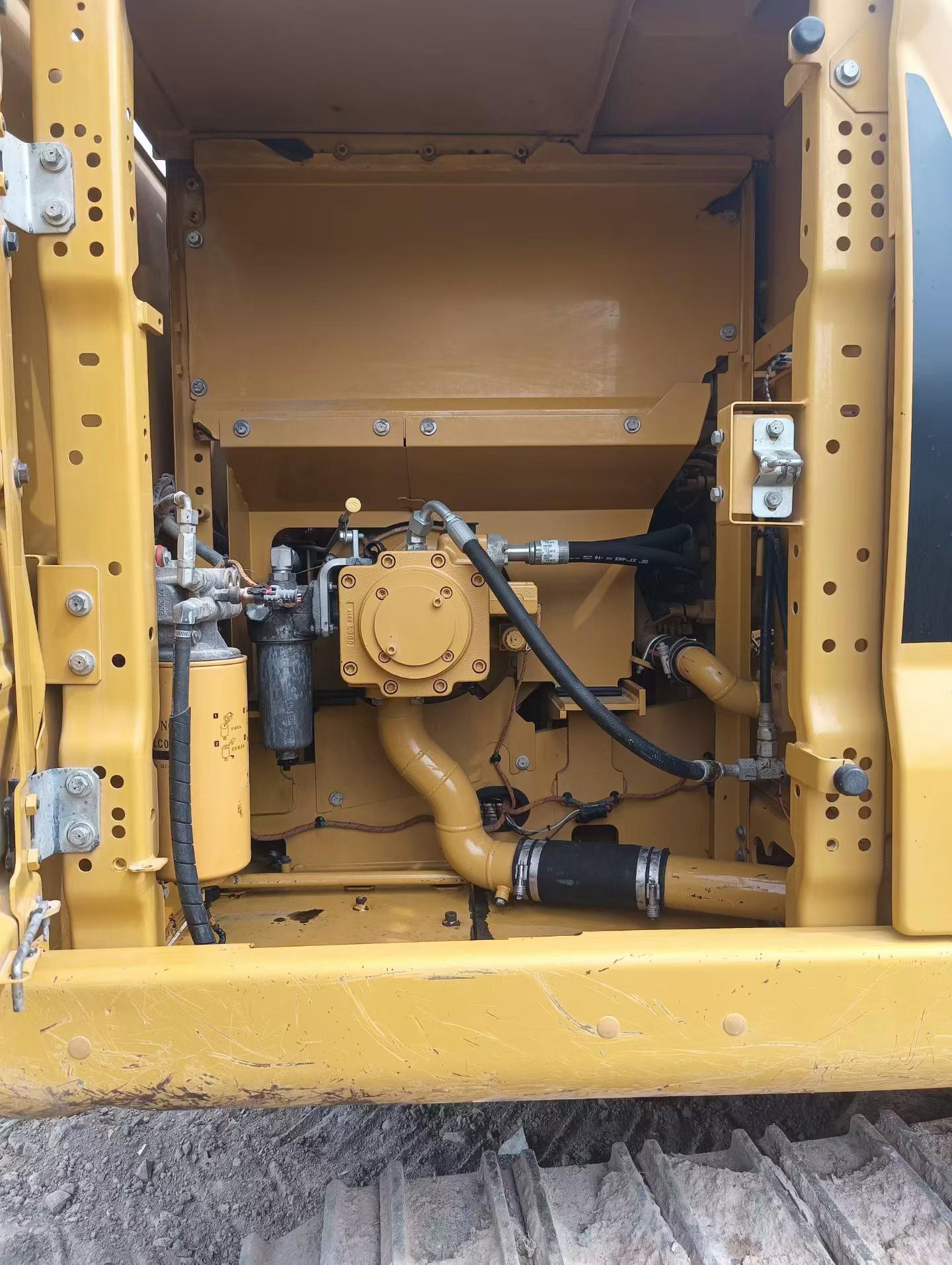 Buy Caterpillar 320A Used Excavator / 8 Buy Caterpillar 320A Used Excavator / 8