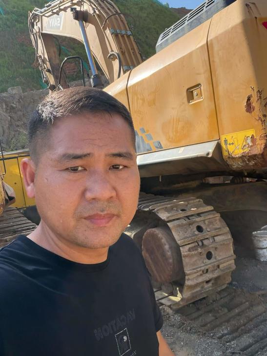 Buy Sany SY550H Used Excavator / 1
