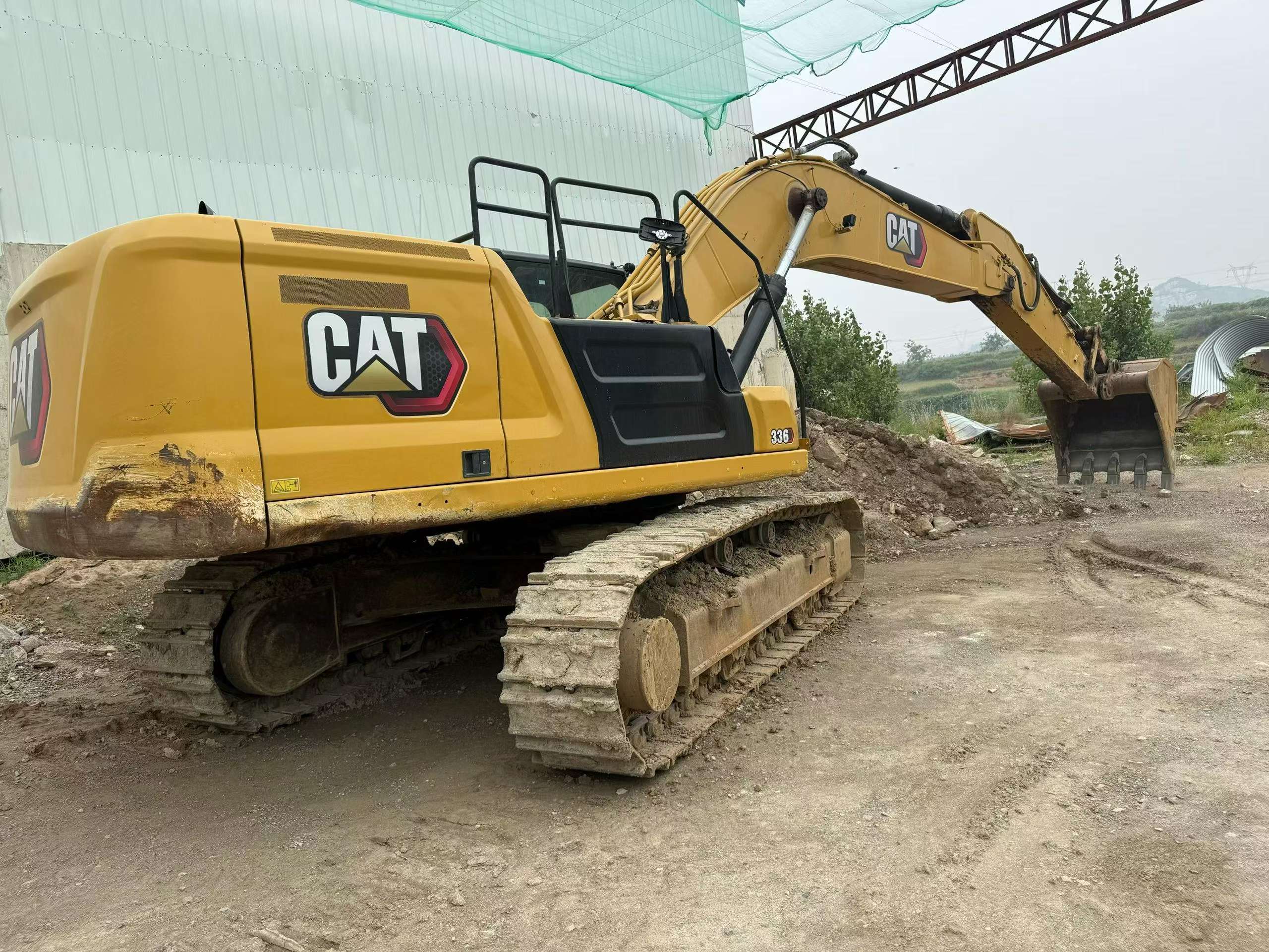 Buy Caterpillar 336E Used Excavator / 1
