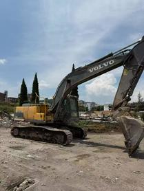 Buy Volvo EC200 Used Excavator / 8 Buy Volvo EC200 Used Excavator / 8