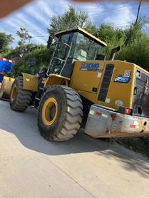 Buy XCMG Used Loader / 3 Buy XCMG Used Loader / 3