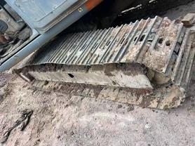 Buy Hitachi EX200-5 Used Excavator / 3 Buy Hitachi EX200-5 Used Excavator / 3