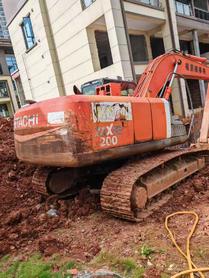 Buy Hitachi EX200-3 Used Excavator / 2 Buy Hitachi EX200-3 Used Excavator / 2