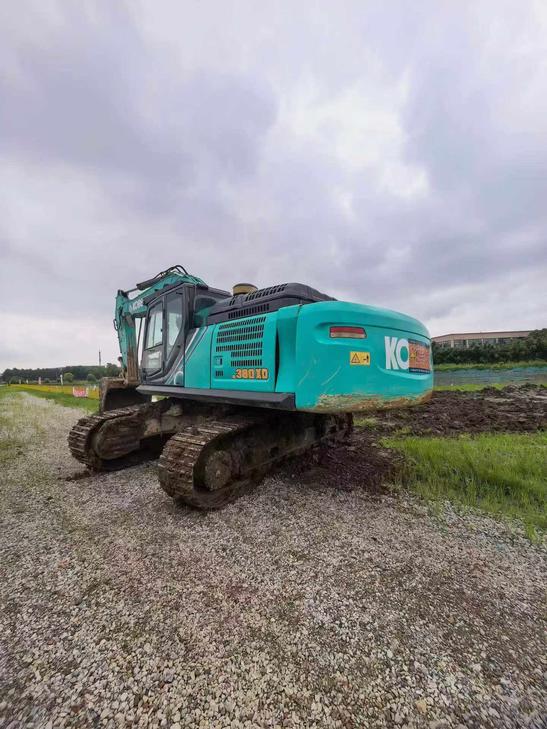 Buy Kobelco SK380D Used Excavator / 1