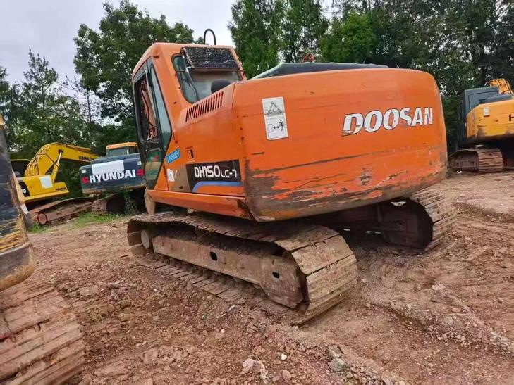 Buy Doosan DH150-7 Used Excavator / 1