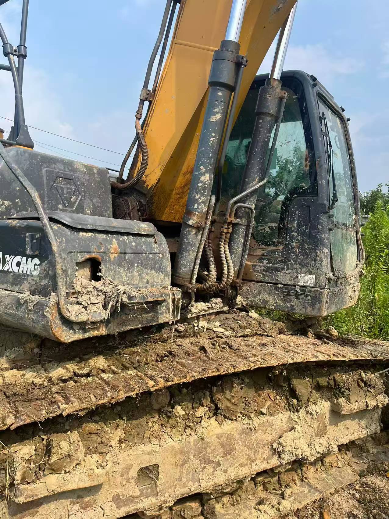 Buy XCMG XE205DA Used Excavator / 8 Buy XCMG XE205DA Used Excavator / 8