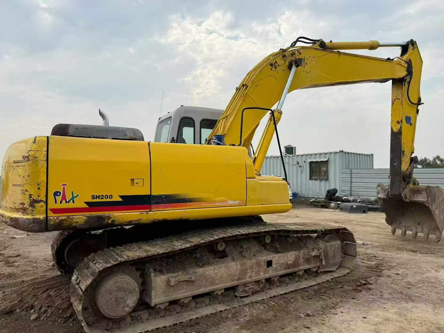 Buy Sumitomo SH200 Used Excavator / 4 Buy Sumitomo SH200 Used Excavator / 4
