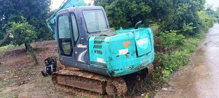 Buy Kobelco SK75-8 Used Excavator / 1