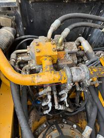 Buy Kato Used Excavator / 6 Buy Kato Used Excavator / 6