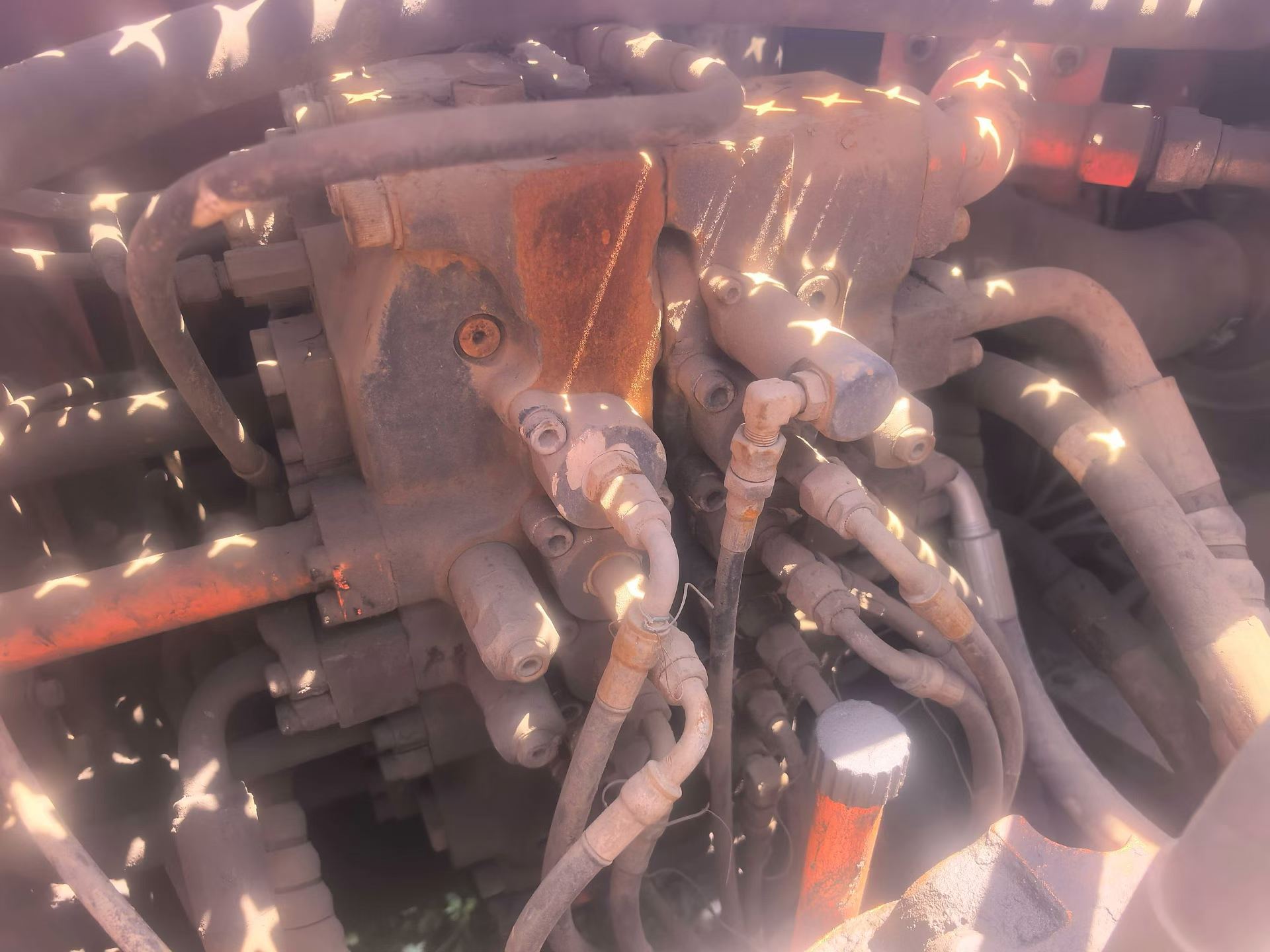 Buy Doosan DH225-7 Used Excavator / 4