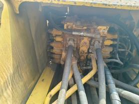 Buy Komatsu PC220 Used Excavator / 6 Buy Komatsu PC220 Used Excavator / 6