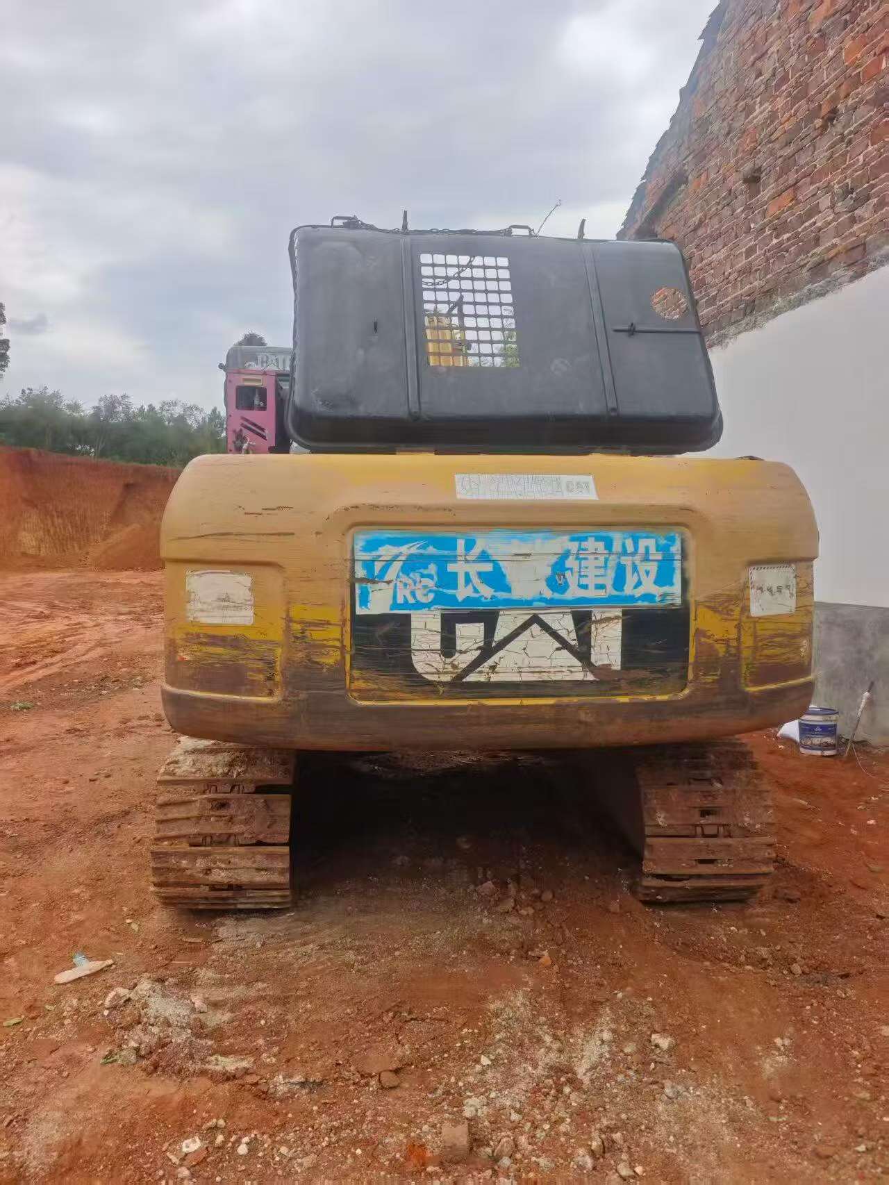 Buy Caterpillar 320D Used Excavator / 2