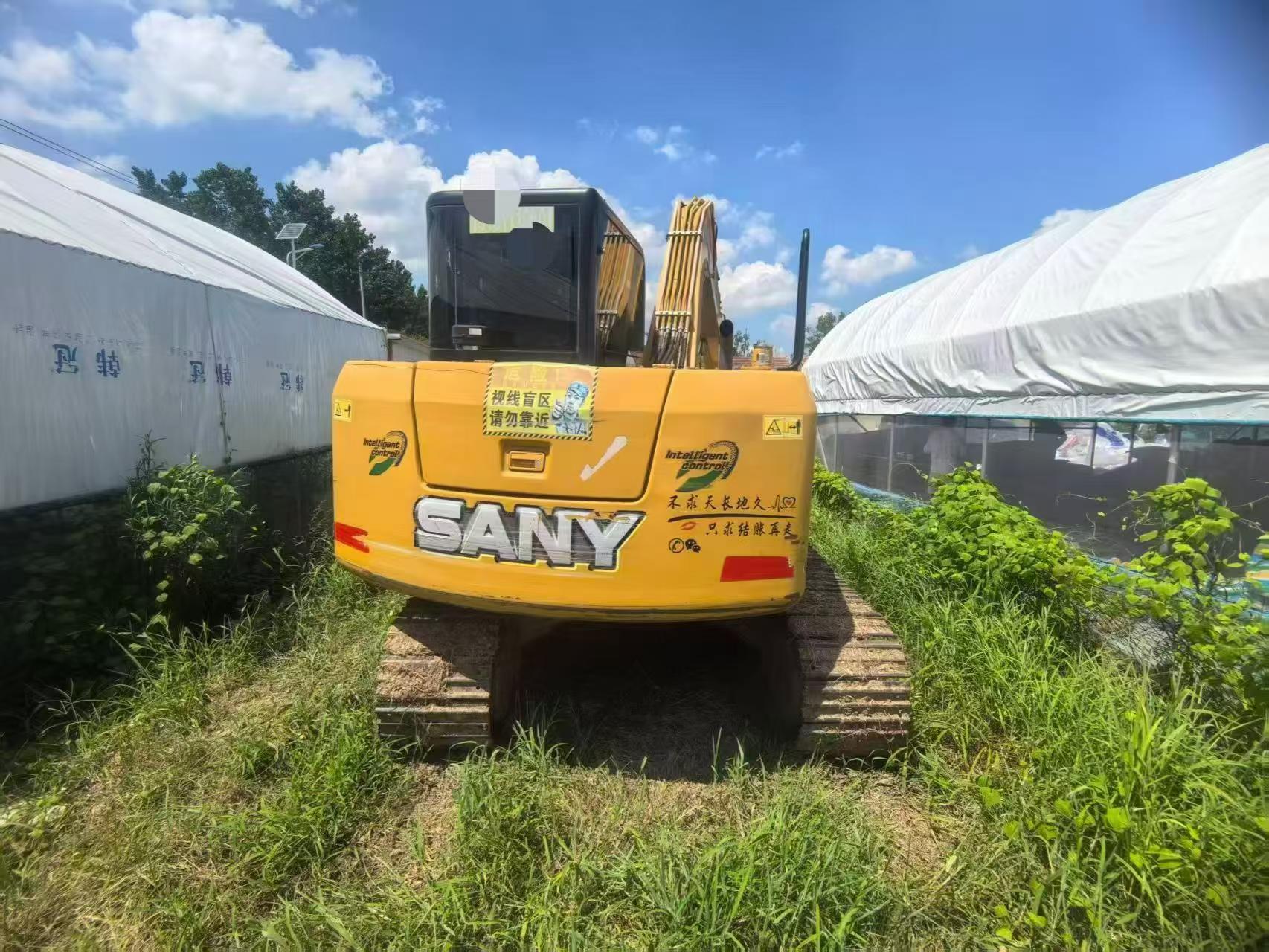 Buy Sany SY75 Used Excavator / 1