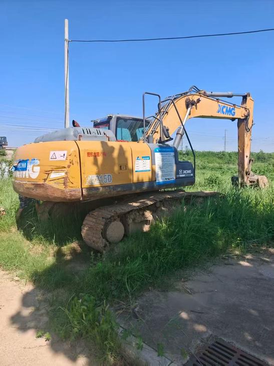 Buy XCMG XE200 Used Excavator / 1