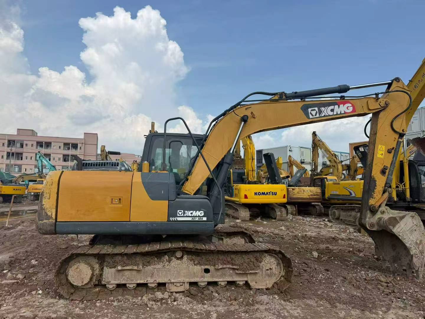 Buy XCMG XE135B Used Excavator / 2 Buy XCMG XE135B Used Excavator / 2
