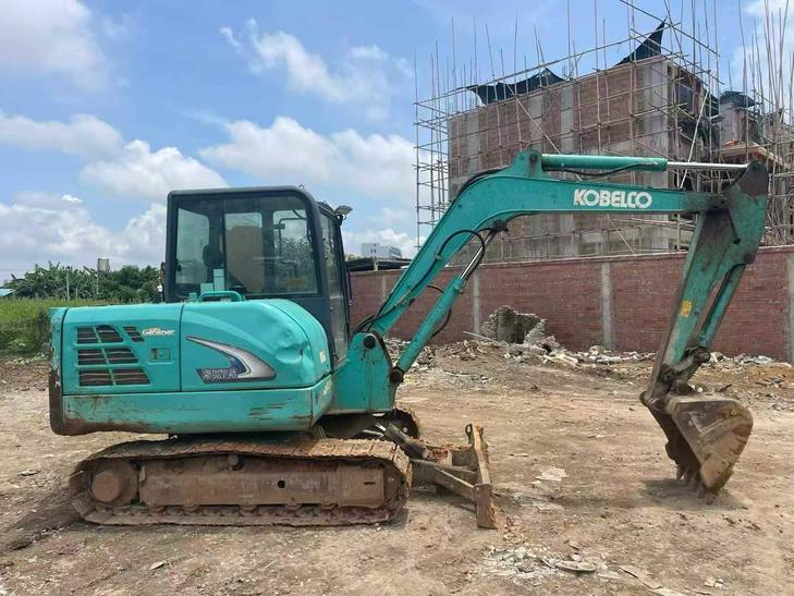 Buy Kobelco SK60-8 Used Excavator / 1