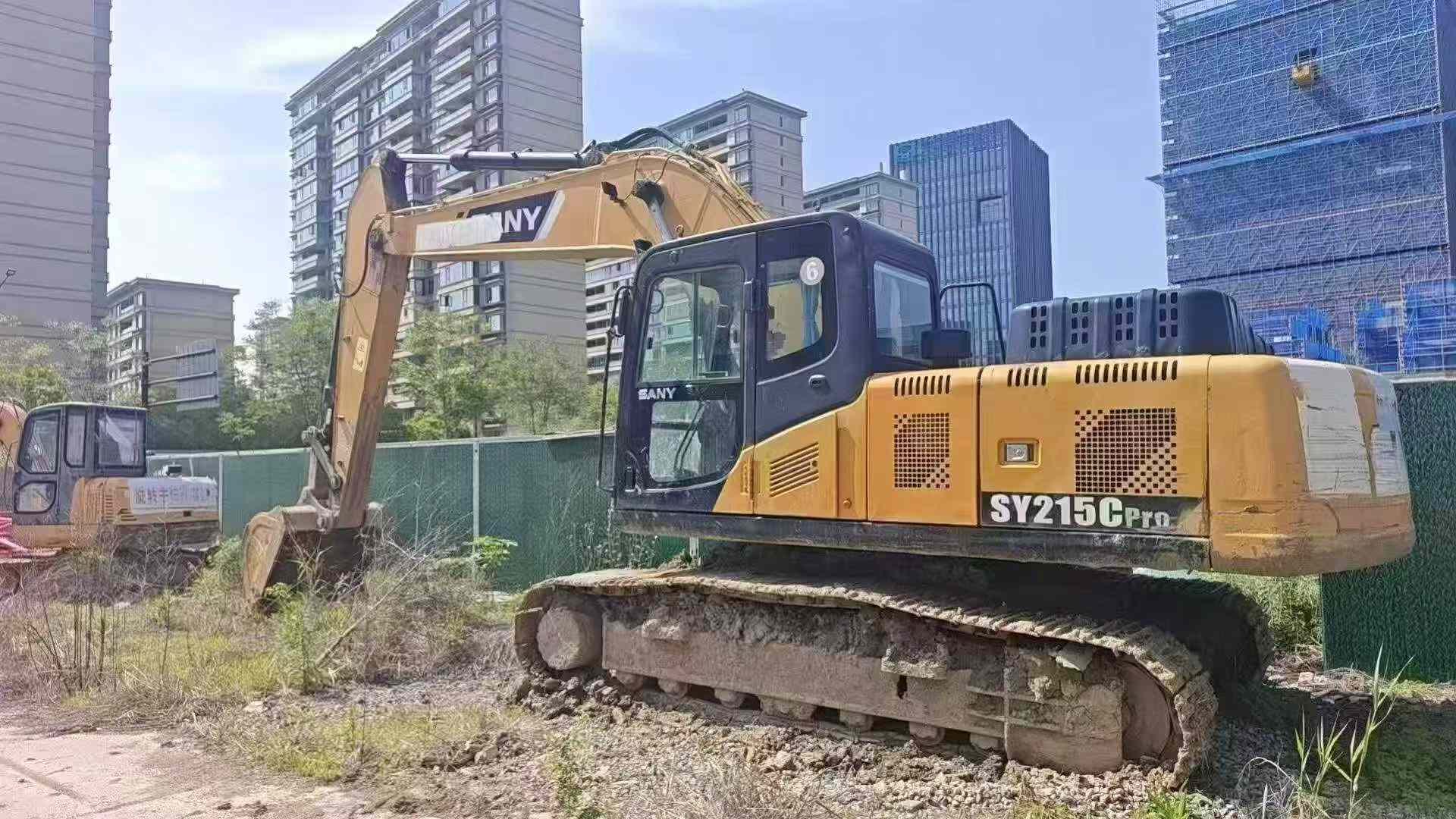 Buy Sany SY205C Used Excavator / 4 Buy Sany SY205C Used Excavator / 4