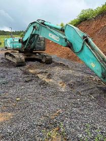 Buy Kobelco SK210 Used Excavator / 3 Buy Kobelco SK210 Used Excavator / 3