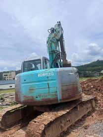 Buy Kobelco SK135SR Used Excavator / 2 Buy Kobelco SK135SR Used Excavator / 2