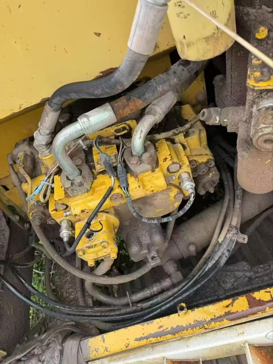 Buy Caterpillar 320C Used Excavator / 4 Buy Caterpillar 320C Used Excavator / 4