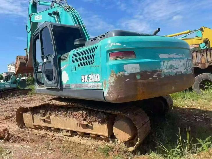 Buy Kobelco SK2008 Used Excavator / 1