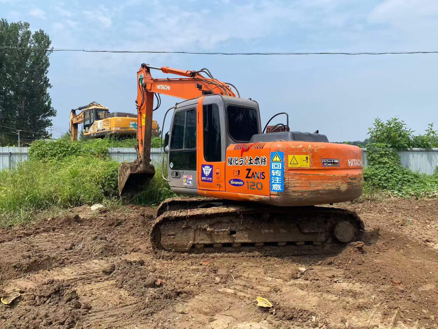 Buy Hitachi EX120 Used Excavator / 1