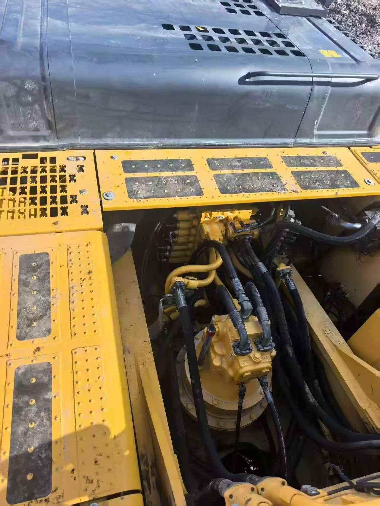 Buy Komatsu PC360-7 Used Excavator / 9