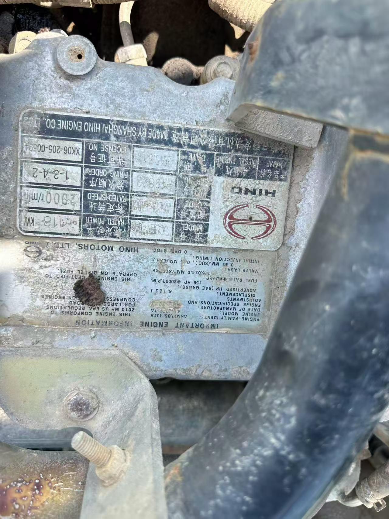 Buy Kobelco SK200-2 Used Excavator / 3 Buy Kobelco SK200-2 Used Excavator / 3