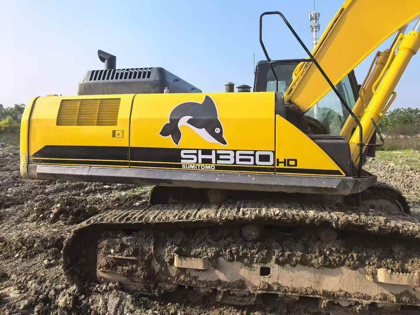 Buy Sumitomo SH360-5 Used Excavator / 2 Buy Sumitomo SH360-5 Used Excavator / 2