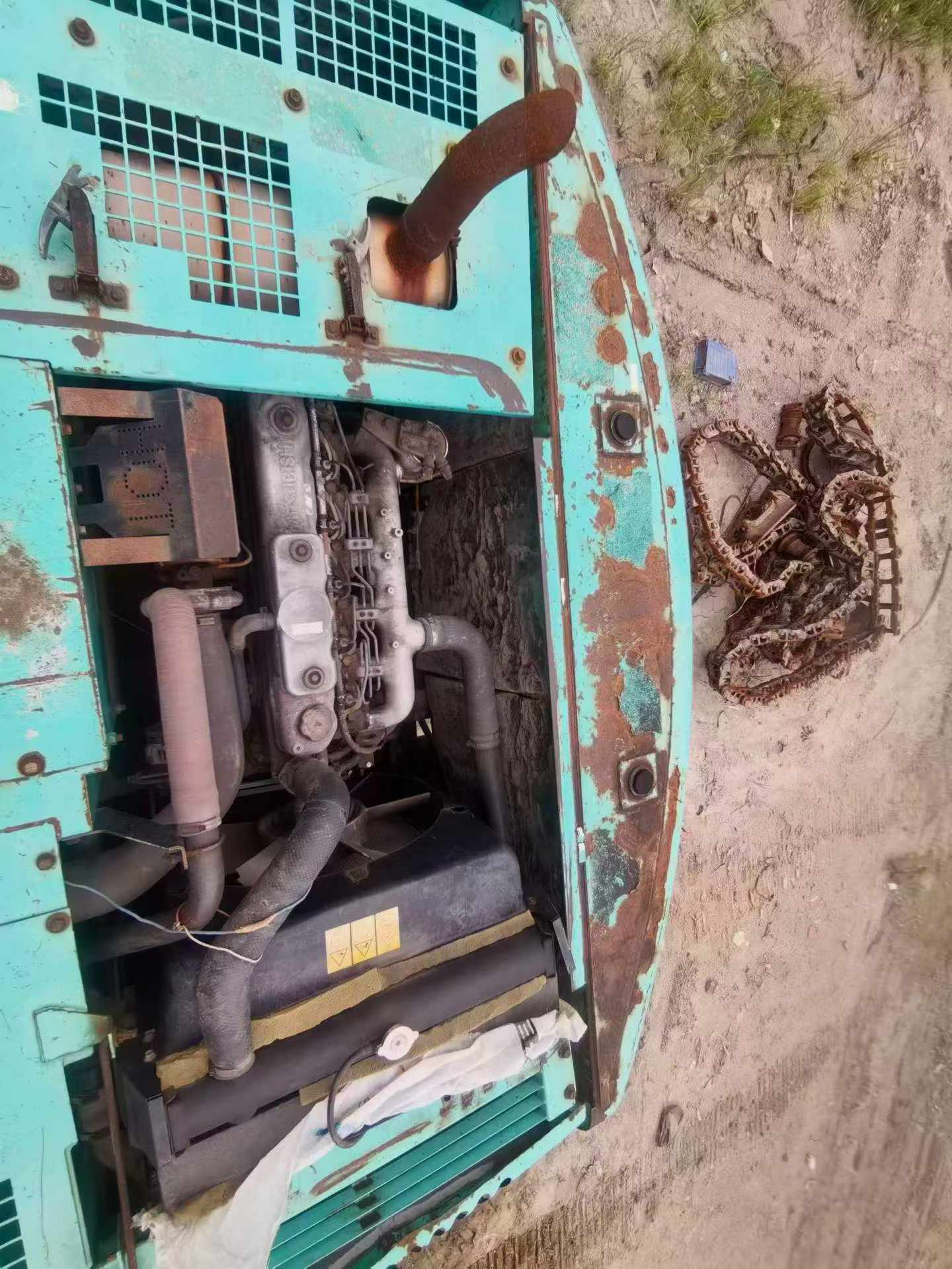Buy Kobelco SK200-6E Used Excavator / 6