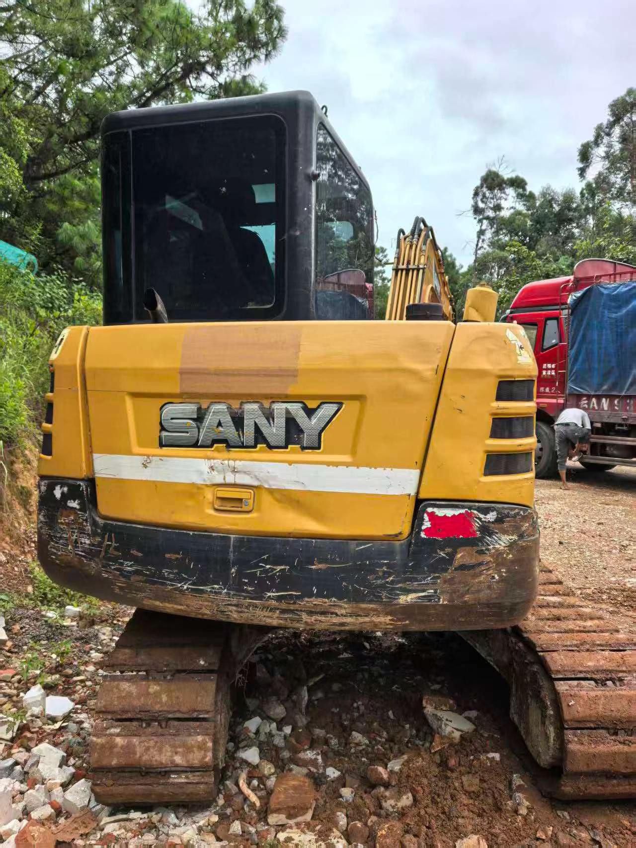 Buy Sany SY60 Used Excavator / 7 Buy Sany SY60 Used Excavator / 7