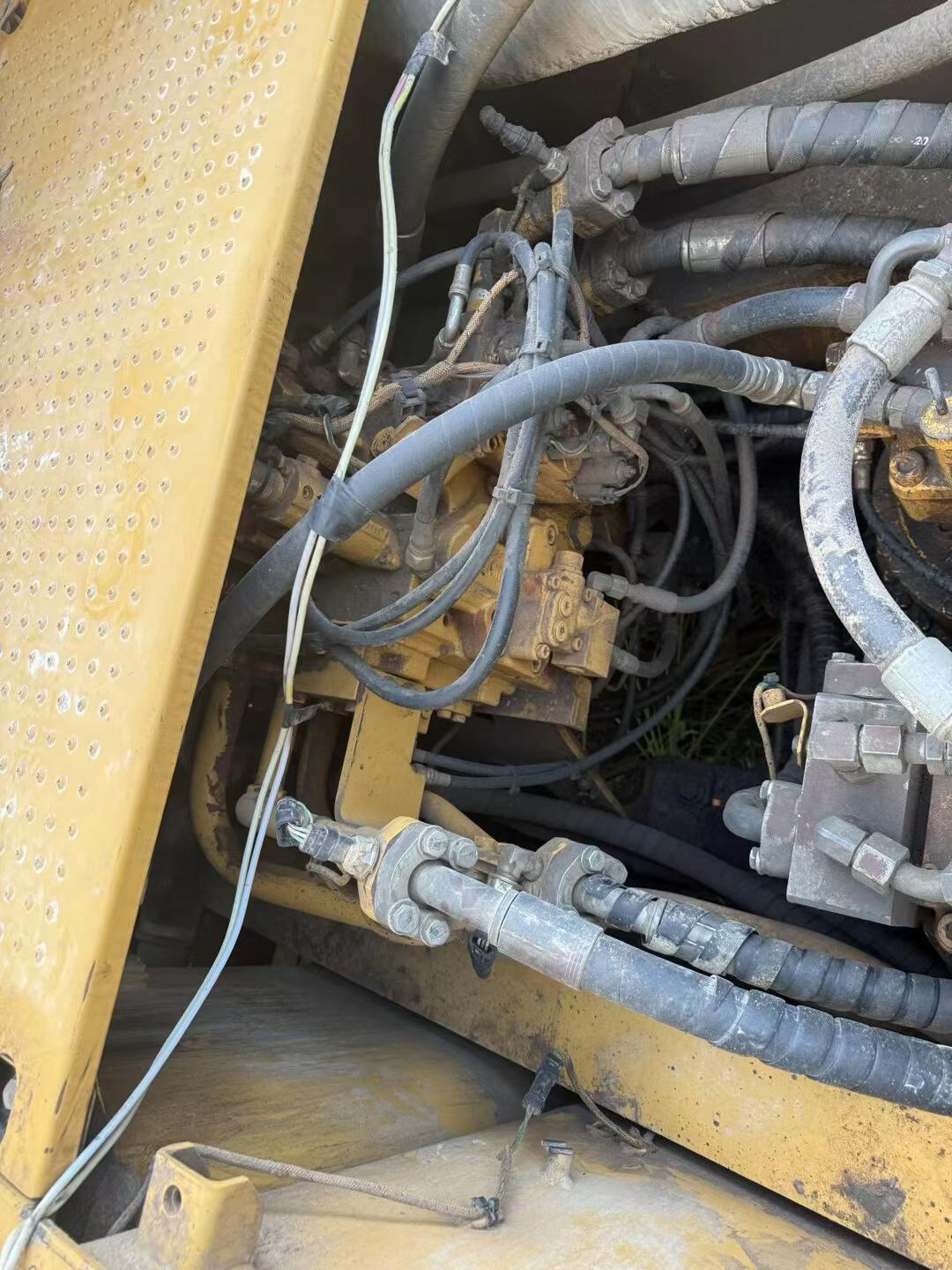 Buy Caterpillar 349E Used Excavator / 3 Buy Caterpillar 349E Used Excavator / 3