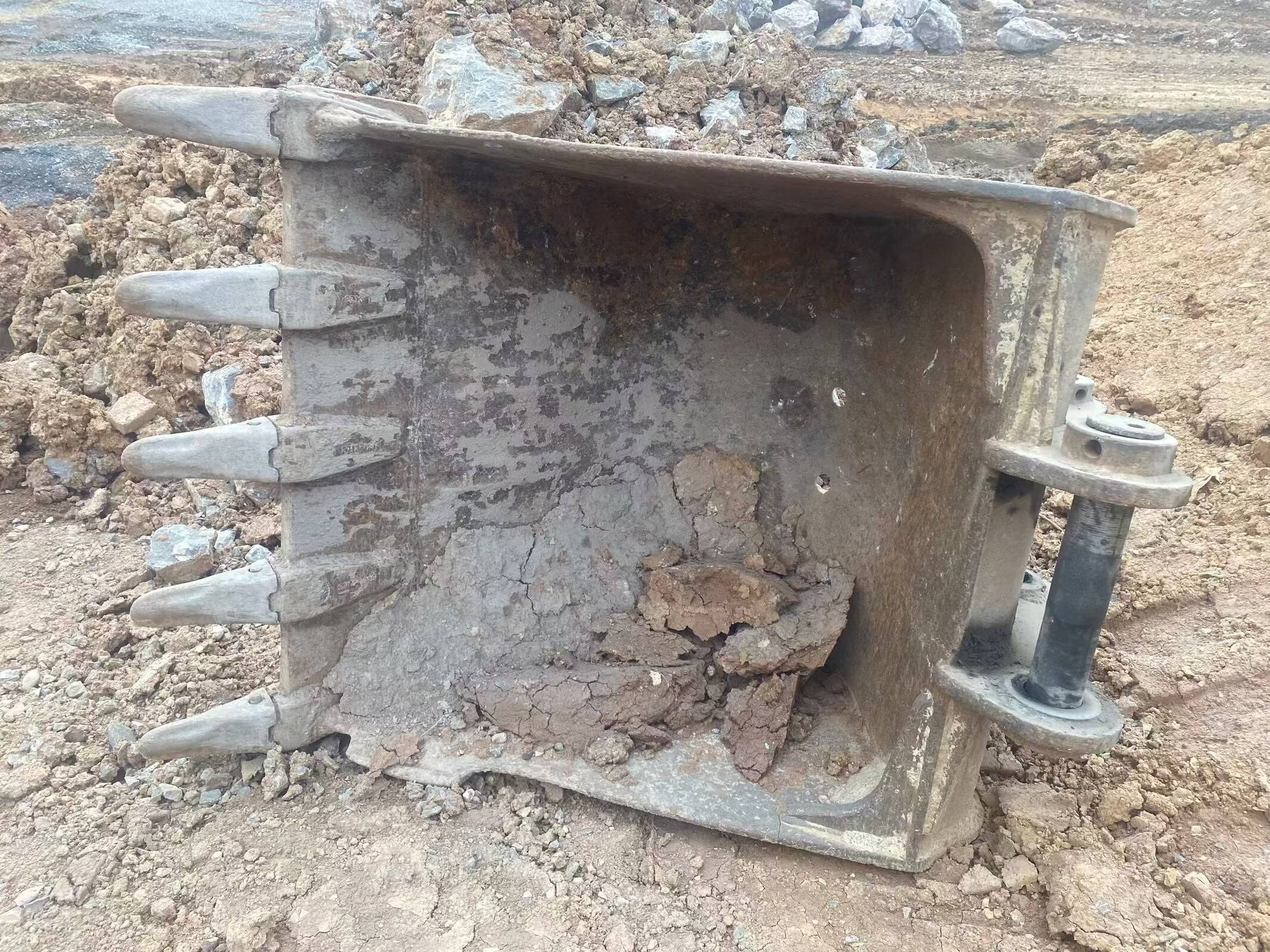 Buy XCMG XE200 Used Excavator / 6 Buy XCMG XE200 Used Excavator / 6